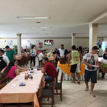 Hotel E Churrascaria Los Pagos Linhares Kültér fotó