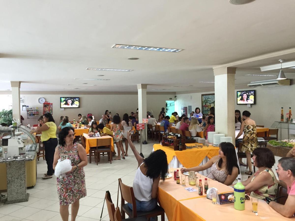 Hotel E Churrascaria Los Pagos Linhares Kültér fotó